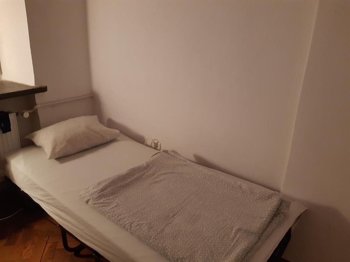 Just Room Centrum ワルシャワ エクステリア 写真